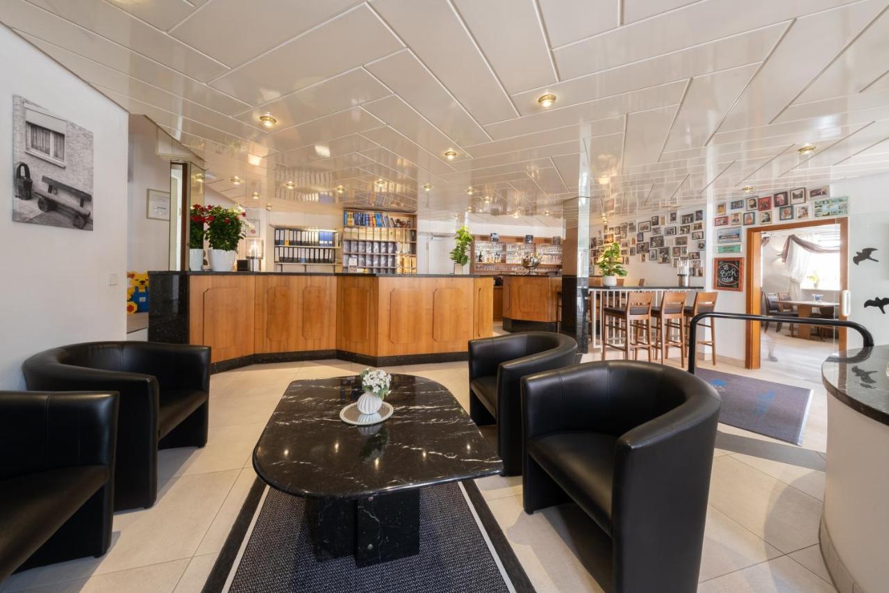 Hotel Baer Sinsheim Zewnętrze zdjęcie