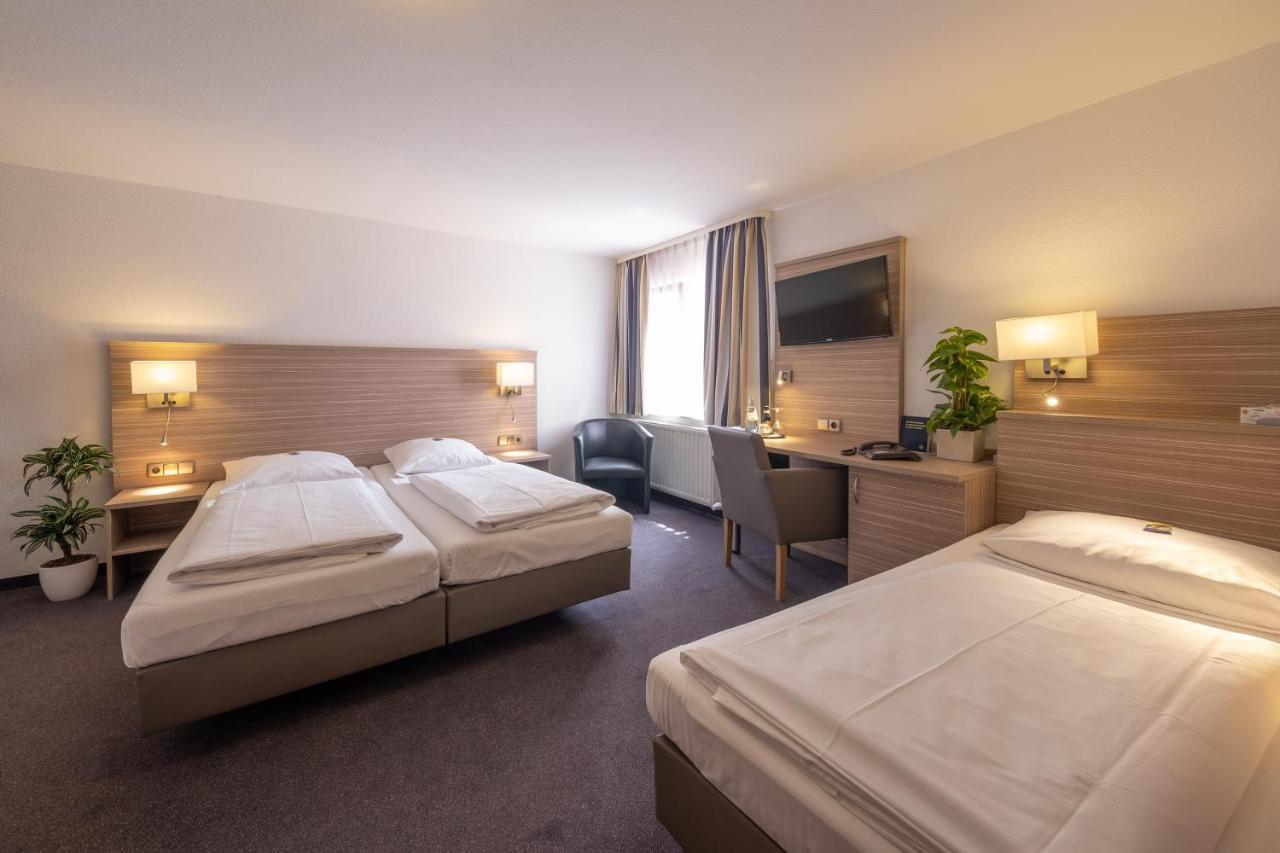 Hotel Baer Sinsheim Zewnętrze zdjęcie