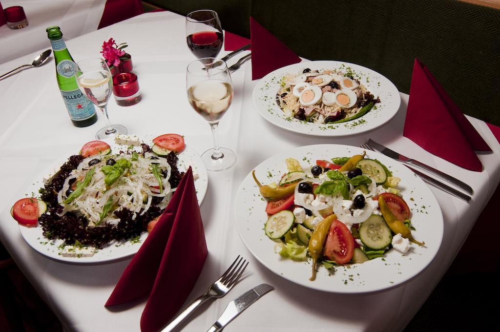 Hotel Baer Sinsheim Zewnętrze zdjęcie